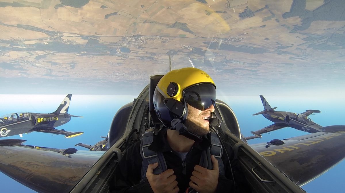 Formation Flight — Inside the L-39, flying formation with the Breitling Jet Team